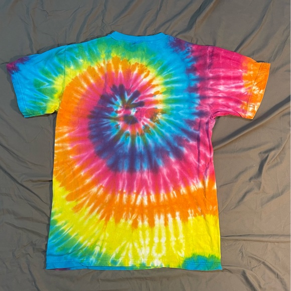 Six Color Vibrant Custom Spiral Tie Dye T-Shirt Size Medium - Picture 2 of 3